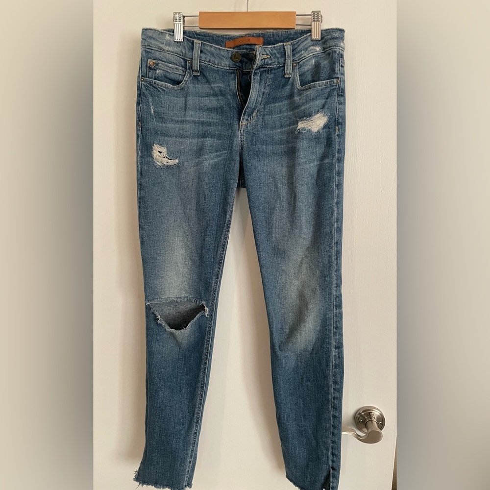 Joes jeans 27 distressed low rise skinny